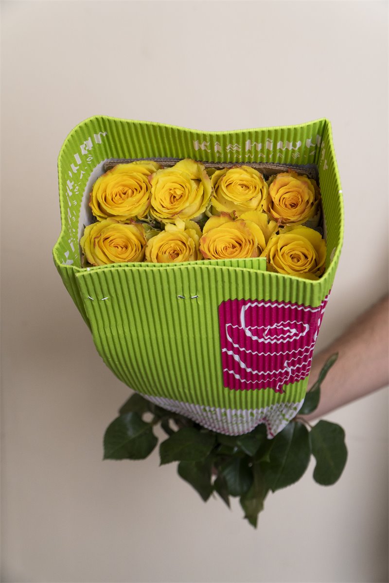 Rosas amarillas premium en malla | Almacen Floral