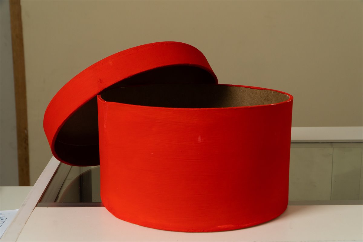 Sombrerera roja | Almacen Floral