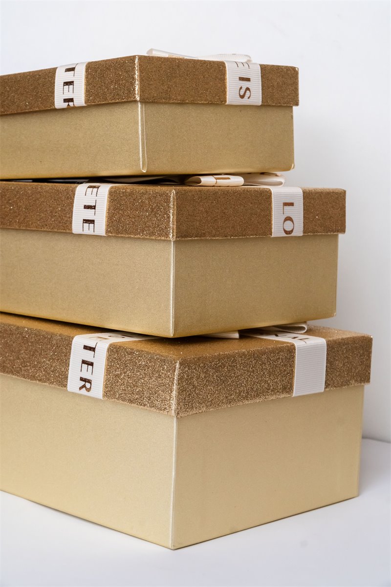 Caja dorada premium | Almacen Floral