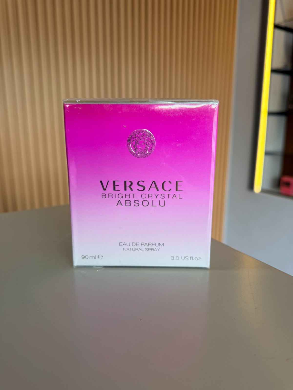 Versace Bright Crystal Absolu | Almacen Floral